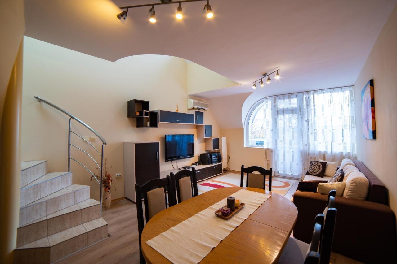 Maisonette Picadilly Varna Eksteriør bilde