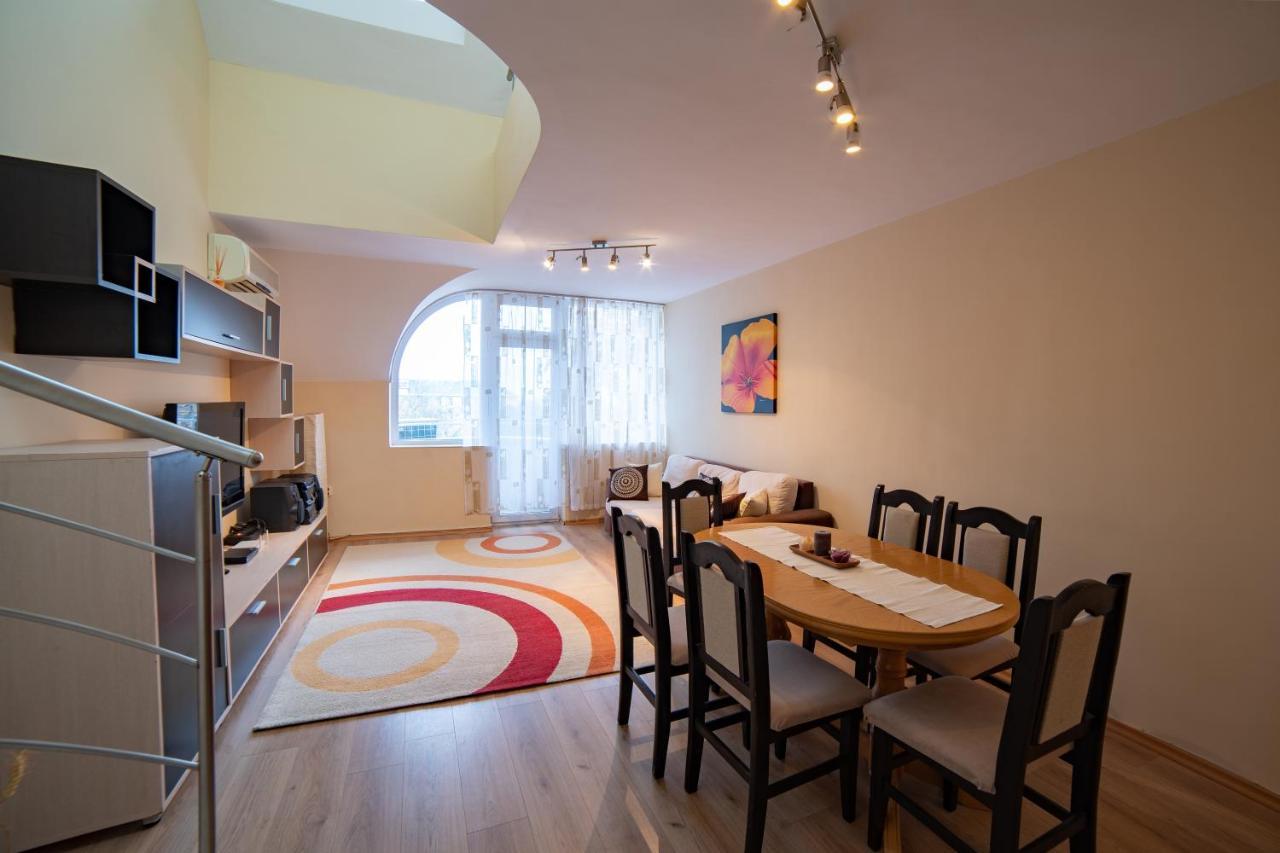 Maisonette Picadilly Varna Eksteriør bilde
